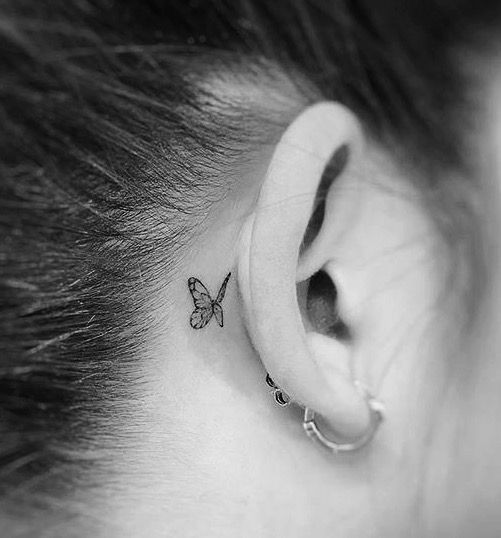 27 Beaux tatouages ​​subtils et féminins derrière l'oreille 14