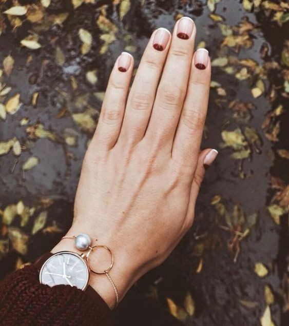 17 nails art minimalistes pour des ongles courts 29 17 nails art minimalistes pour des ongles courts 29