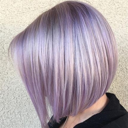 17 idées de colorations grises pour sublimer vos cheveux 30