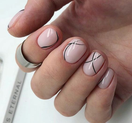 19 idées de déco pour vos ongles courts et simples 11 19 idées de déco pour vos ongles courts et simples 11