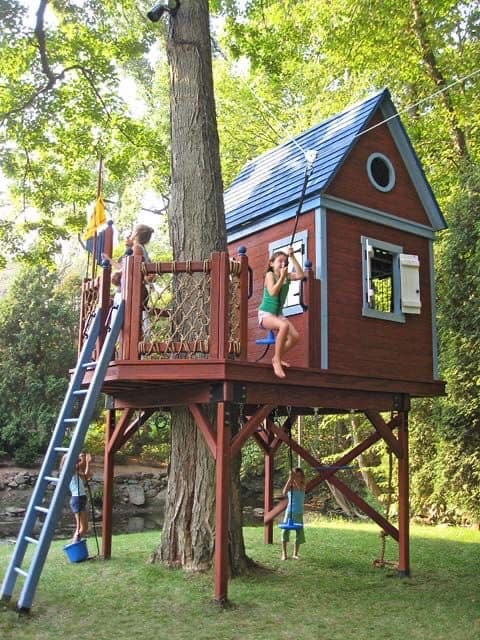 60 cabanes dans les arbres pour vivre vos rêves d'enfance 14