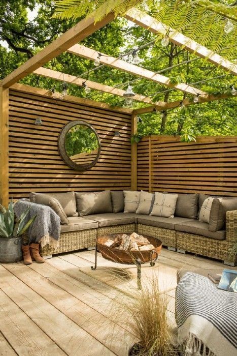 22 Pergolas où l'on rêve de s'évader pour avoir de l'ombre sur sa terrasse 20 22 Pergolas où l'on rêve de s'évader pour avoir de l'ombre sur sa terrasse 20