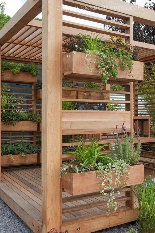 22 Pergolas où l'on rêve de s'évader pour avoir de l'ombre sur sa terrasse 24 22 Pergolas où l'on rêve de s'évader pour avoir de l'ombre sur sa terrasse 24