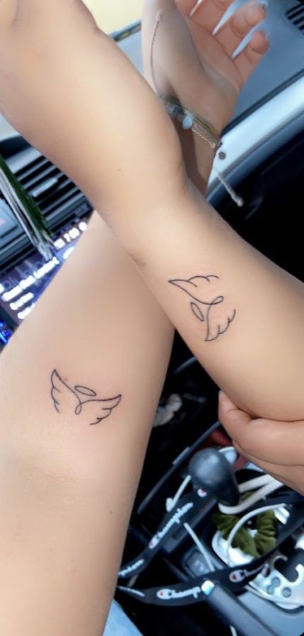 33 petits tatouages meilleures amies pour célébrer ce lien spécial 28