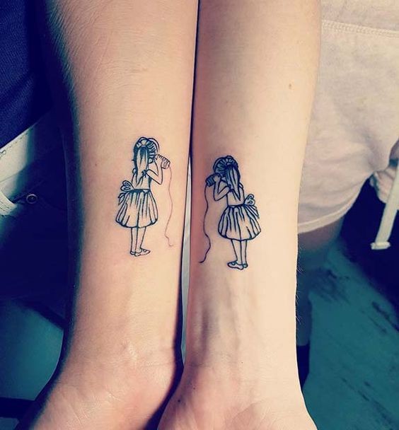 33 petits tatouages meilleures amies pour célébrer ce lien spécial 29