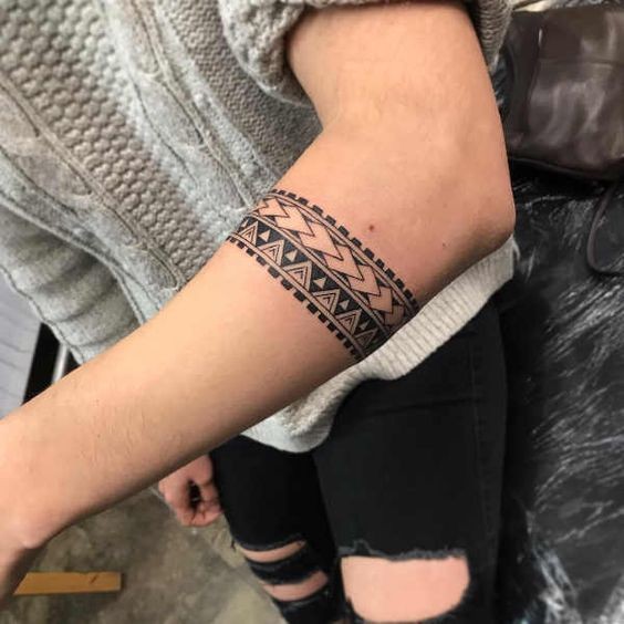 34 top idées de tatouages maori avant-bras 5