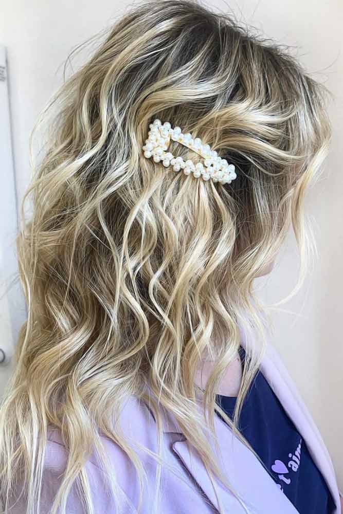 50 Coupes de Cheveux Courtes Pour Les Cheveux Fins A Essayer en 2023 9 50 Coupes de Cheveux Courtes Pour Les Cheveux Fins A Essayer en 2023 9