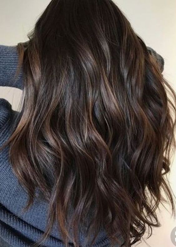 14 Balayages miel sur cheveux châtain foncé 10