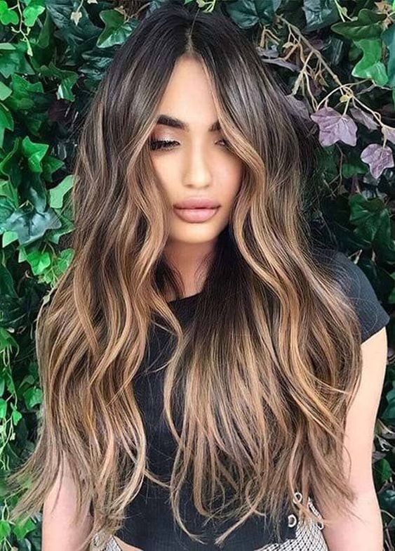 14 Balayages miel sur cheveux châtain foncé 13