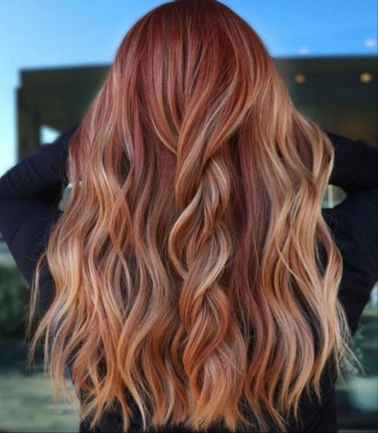 13 Couleurs de cheveux cuivrées avec mèches blondes 9