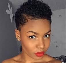 21 Coupes courtes qui rendent une femme noire irrésistible ! 20 21 Coupes courtes qui rendent une femme noire irrésistible ! 20