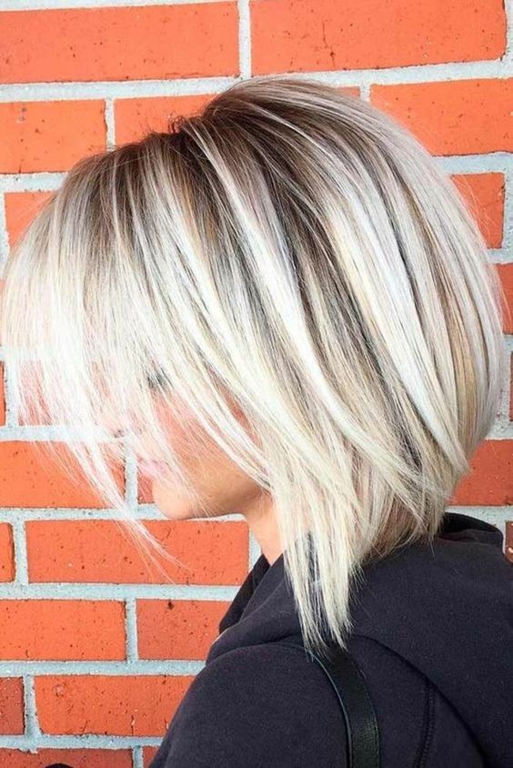23 coupes de cheveux Bob incontournables pour les blondes aux cheveux fins 7 23 coupes de cheveux Bob incontournables pour les blondes aux cheveux fins 7