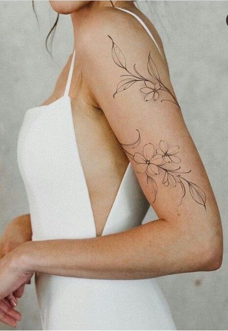 26 Tatouages minimalistes et tendance en 2023 17