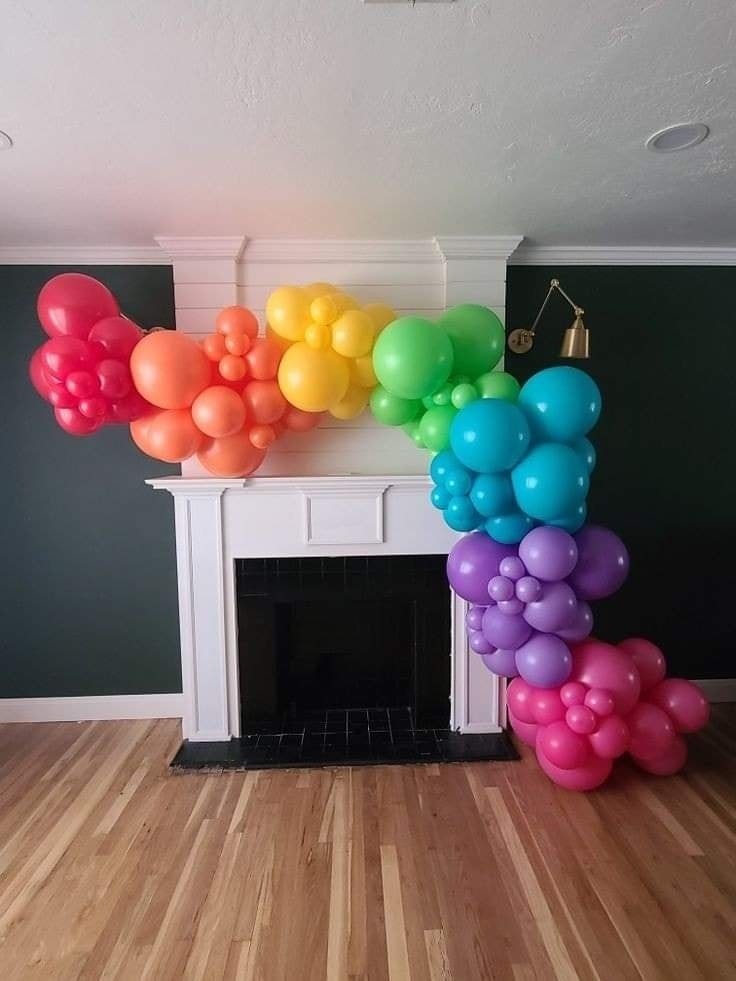 30 décorations d'anniversaire très colorées pour s'inspirer 30