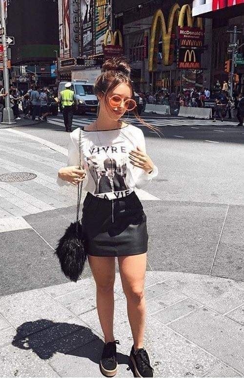 39 idées de tenues avec tee-shirt retro 39 39 idées de tenues avec tee-shirt retro 39