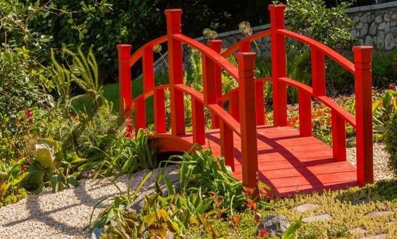 Les 40 plus beaux ponts de jardin pour s'inspirer 38