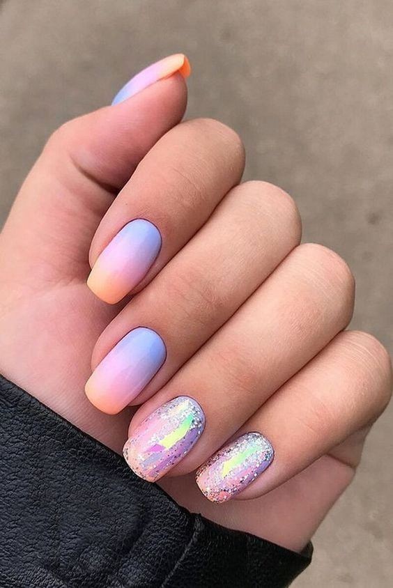 Tendance manucure 2023 : 20 idées pour des ongles stylés 8 Tendance manucure 2023 : 20 idées pour des ongles stylés 8
