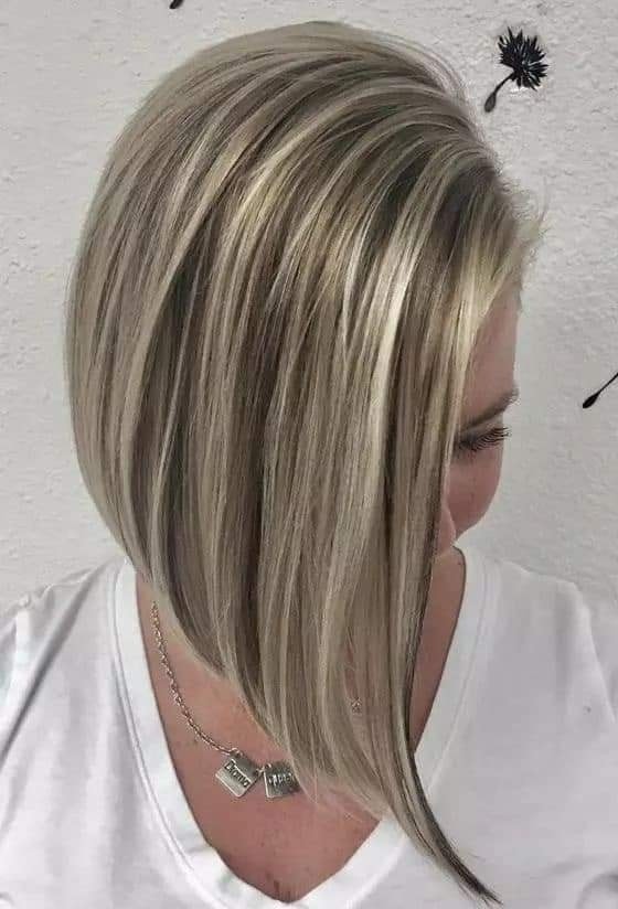 17 Coupes bob avec mèches blondes pour un changement de look 1 17 Coupes bob avec mèches blondes pour un changement de look 1