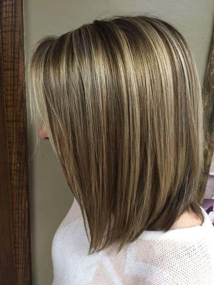 17 Coupes bob avec mèches blondes pour un changement de look 14 17 Coupes bob avec mèches blondes pour un changement de look 14