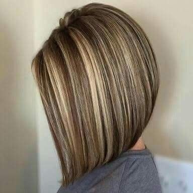 17 Coupes bob avec mèches blondes pour un changement de look 15 17 Coupes bob avec mèches blondes pour un changement de look 15