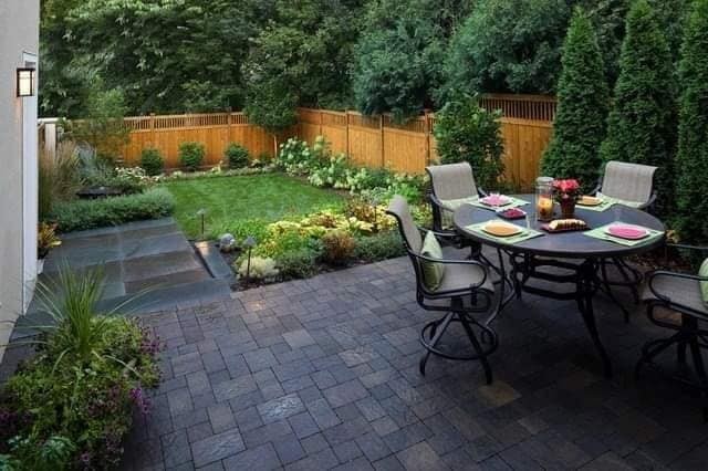 12 Designs de patios modernes pour les zones vertes 9