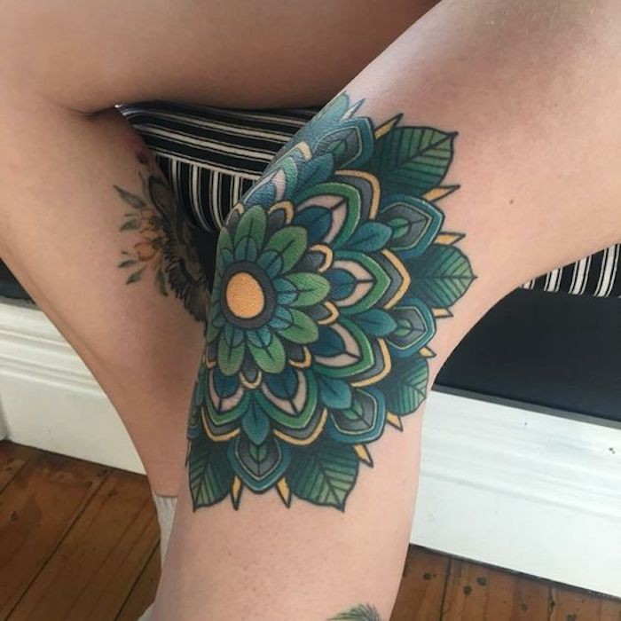 21 tatouages de genoux qui vous rendront irrésistible 16