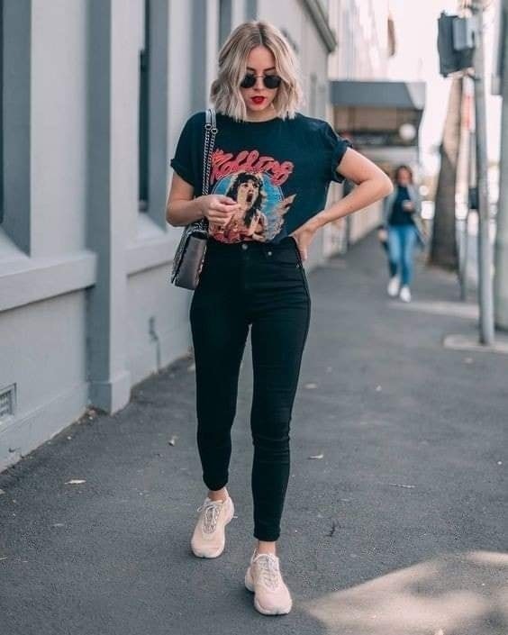 39 idées de tenues avec tee-shirt retro 13