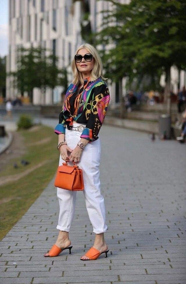 35 Tenues inspirées pour femme à partir de 50 ans 10