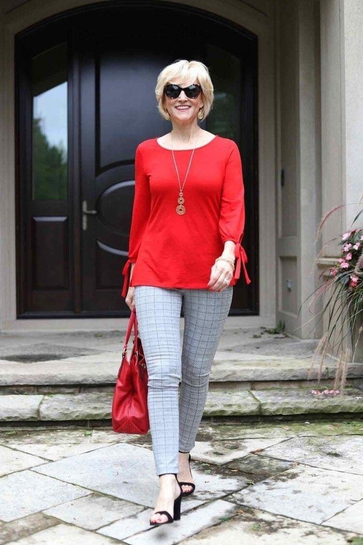 35 Tenues inspirées pour femme à partir de 50 ans 29 35 Tenues inspirées pour femme à partir de 50 ans 29