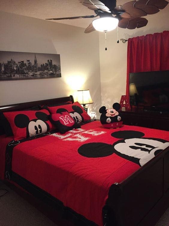 20 Chambres inspirées de Mickey et Minnie Mouse. 14
