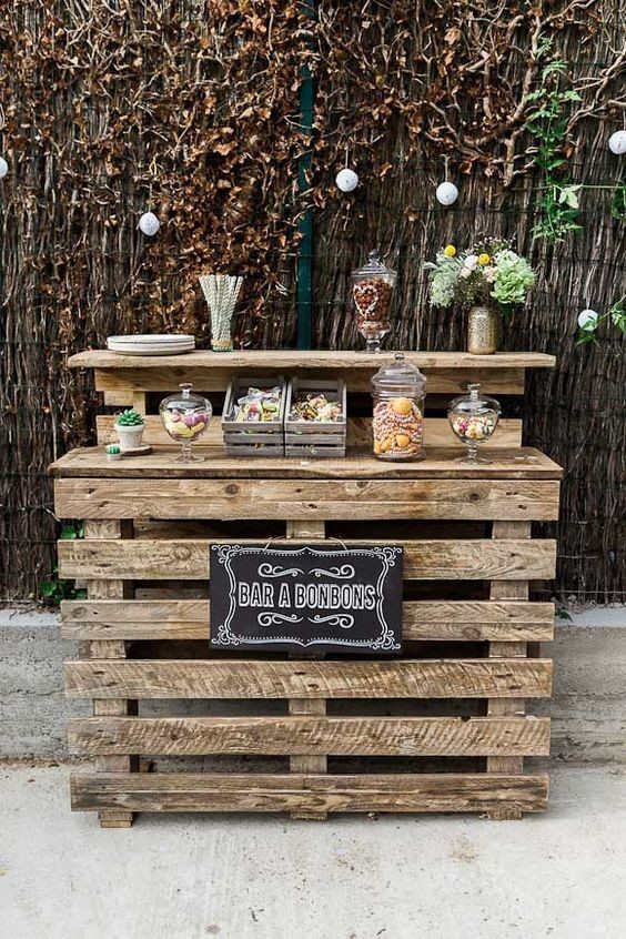 10 déco de mariage diy à faire à partir de palettes en bois 2 10 déco de mariage diy à faire à partir de palettes en bois 2