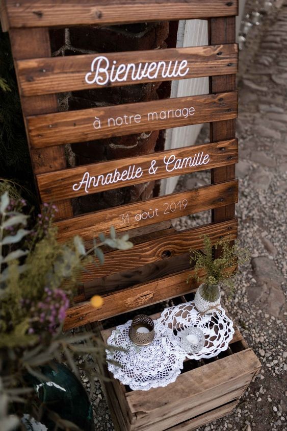 10 déco de mariage diy à faire à partir de palettes en bois 15