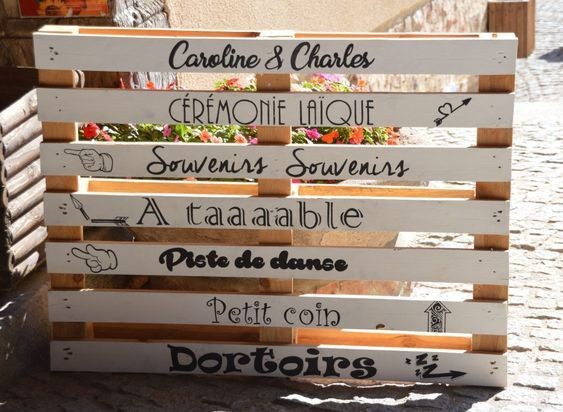 10 déco de mariage diy à faire à partir de palettes en bois 6