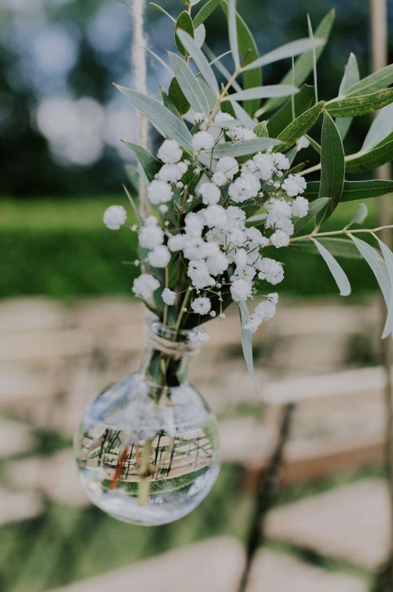 10 idées de déco de mariage diy pas cher avec des fleurs 7