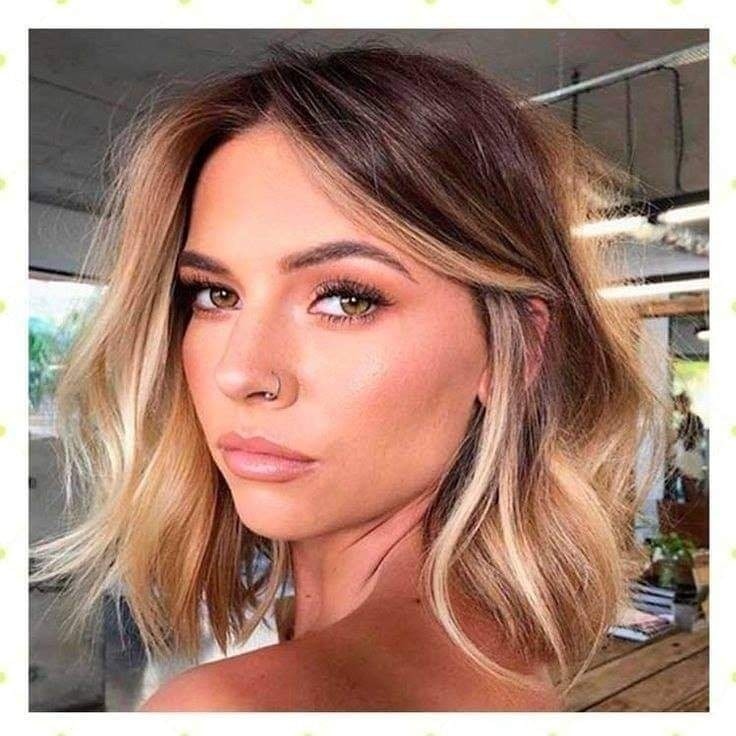 13 Coupes de cheveux à la mode en 2023 7 13 Coupes de cheveux à la mode en 2023 7