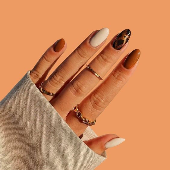 16 top idées vernis à ongles automne 10