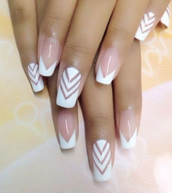 19 Top idées de vernis à ongles blancs style Milky Nails 17