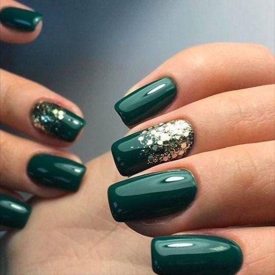 19 top idées vernis à ongles vert sapin 15