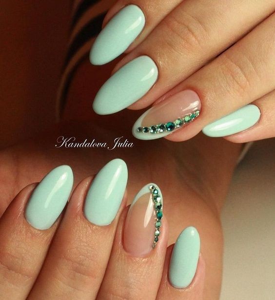 19 top idées vernis à ongles vert sapin 4