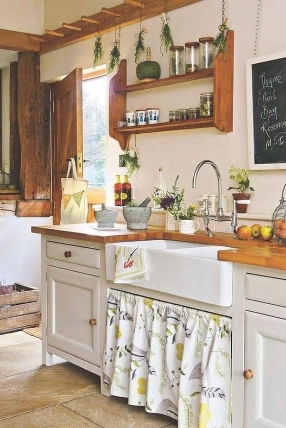 21 idées de déco de cuisines à la campagne 12