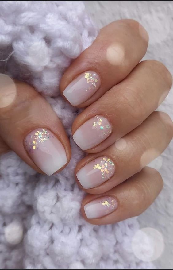 23 Idées pour Sublimer vos Ongles le Jour de votre Mariage 18 23 Idées pour Sublimer vos Ongles le Jour de votre Mariage 18