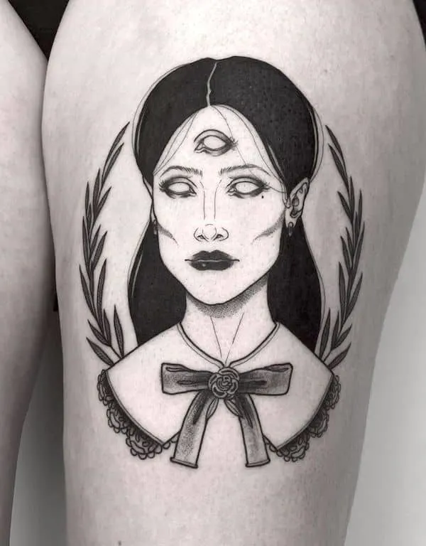 50 tatouages étonnants pour femmes, dignes d'un dur à cuire 24 Three-eye witch tattoo on the thigh by @gala_jenkins