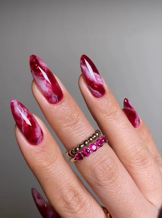 33 top idées de vernis à ongles rouges 24