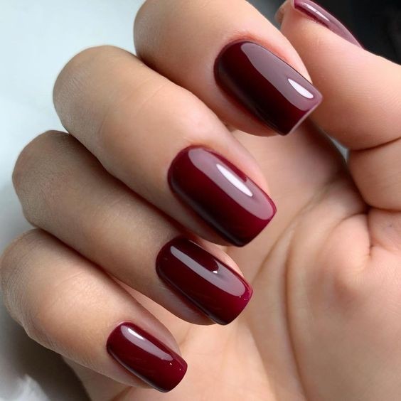 33 top idées de vernis à ongles rouges 25