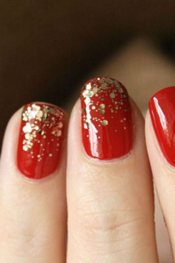 33 top idées de vernis à ongles rouges 12