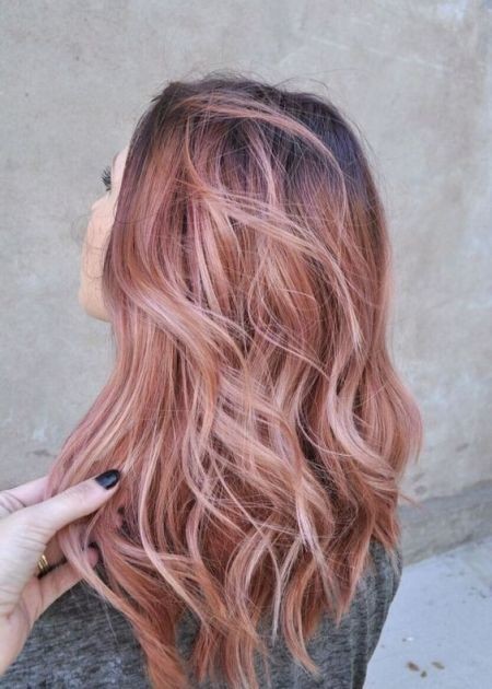 34 top idées de colorations cheveux rose gold 33
