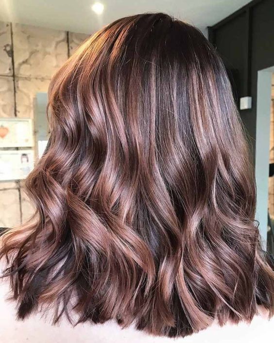 34 top idées de colorations cheveux rose gold 9