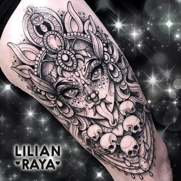 50 tatouages étonnants pour femmes, dignes d'un dur à cuire 39 A stunning Kali tattoo by @lilianraya