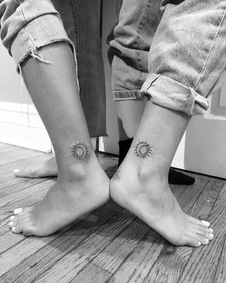 54 top idées de tatouages minimalistes pour femme 41