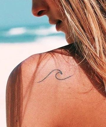 29 Superbes idées de tatouages vague 16